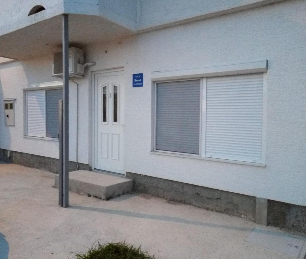 Apartman Lidija Dinjiška 外观 照片