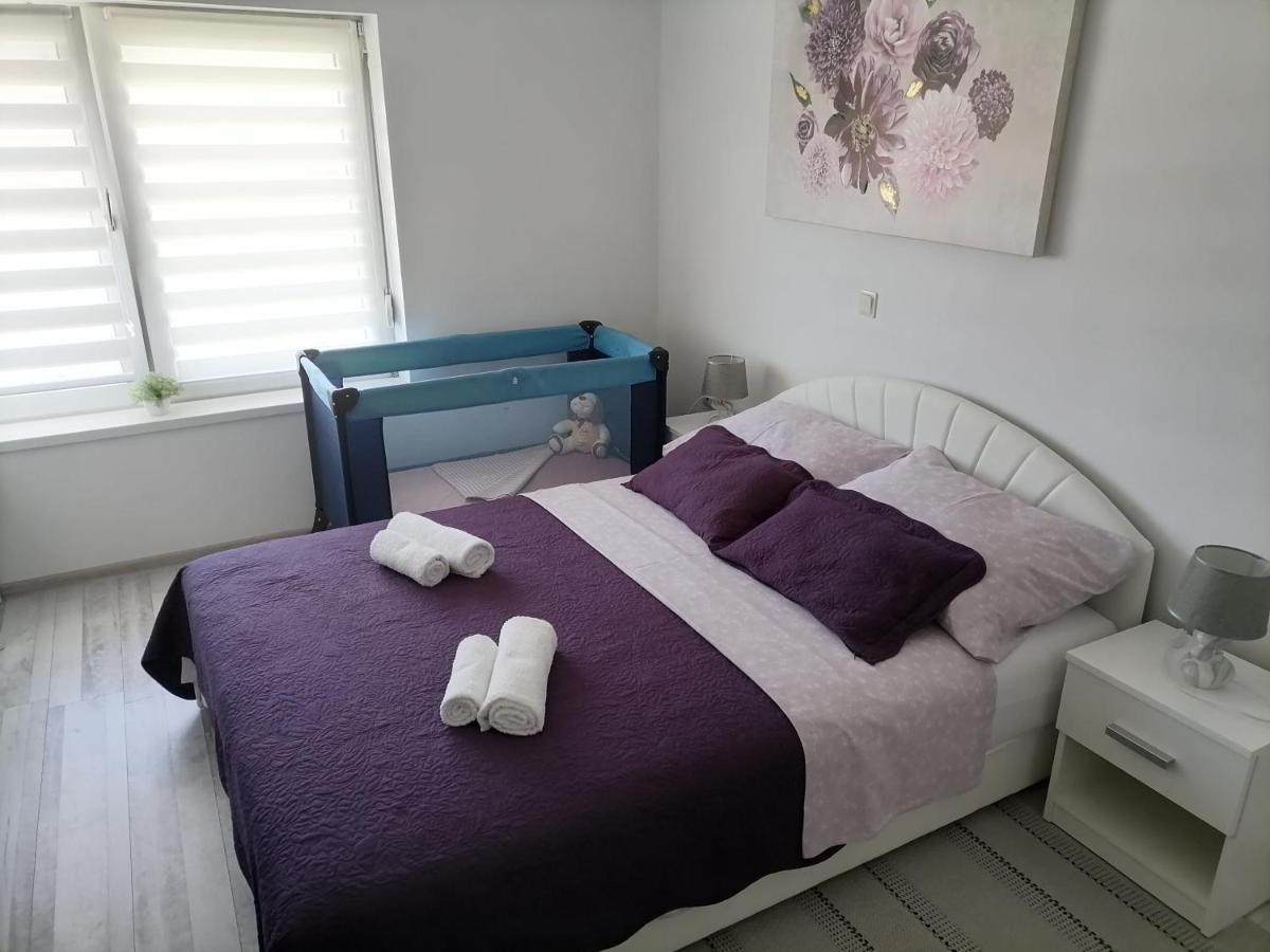 Apartman Lidija Dinjiška 外观 照片